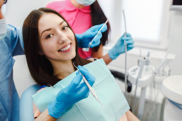 歯の根の治療が得意な歯科医院を探す方法・根管治療の専門医とは？